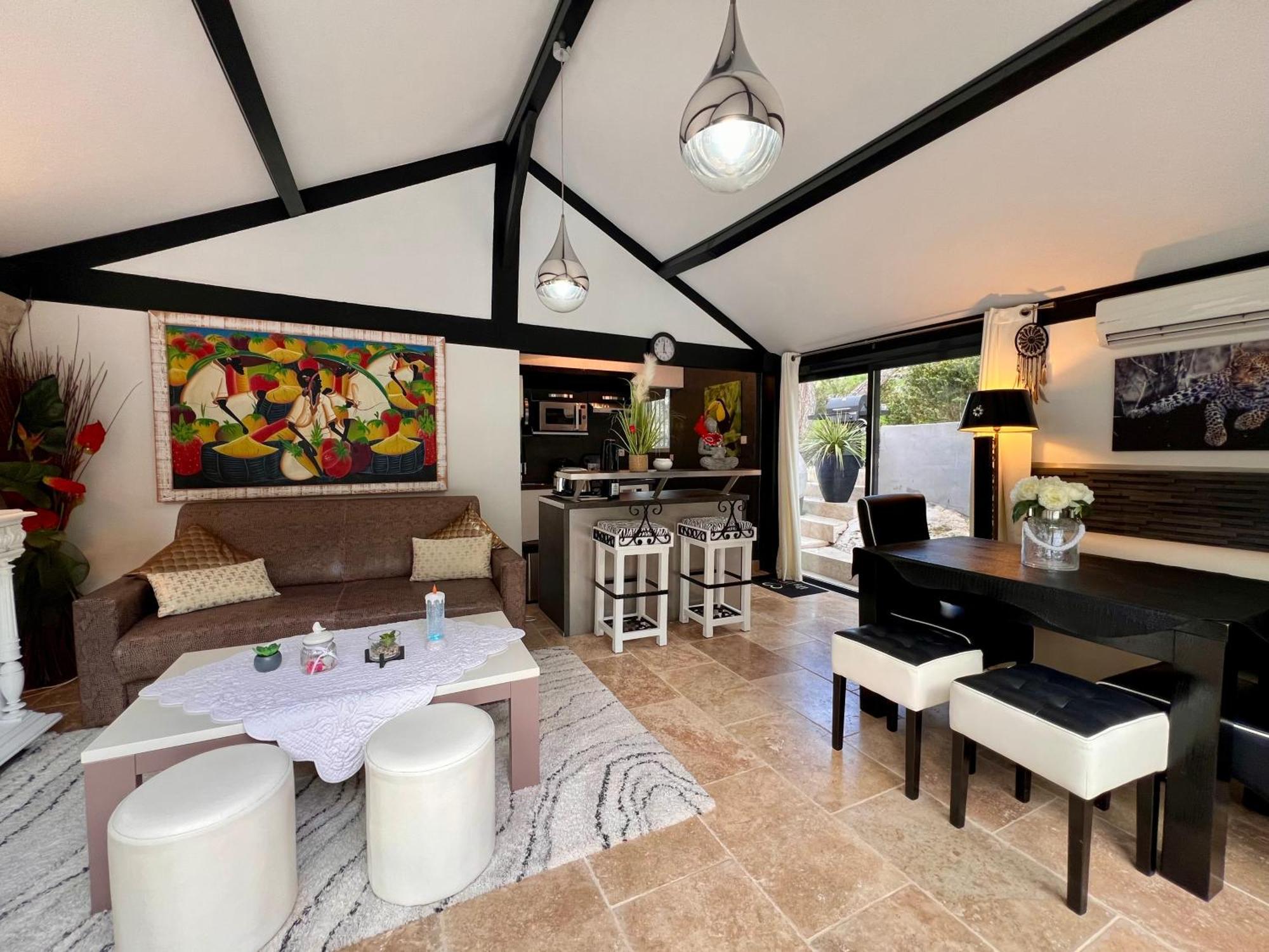 Gite des Estelles Axel avec espace Jacuzzi Cavaillon Extérieur photo